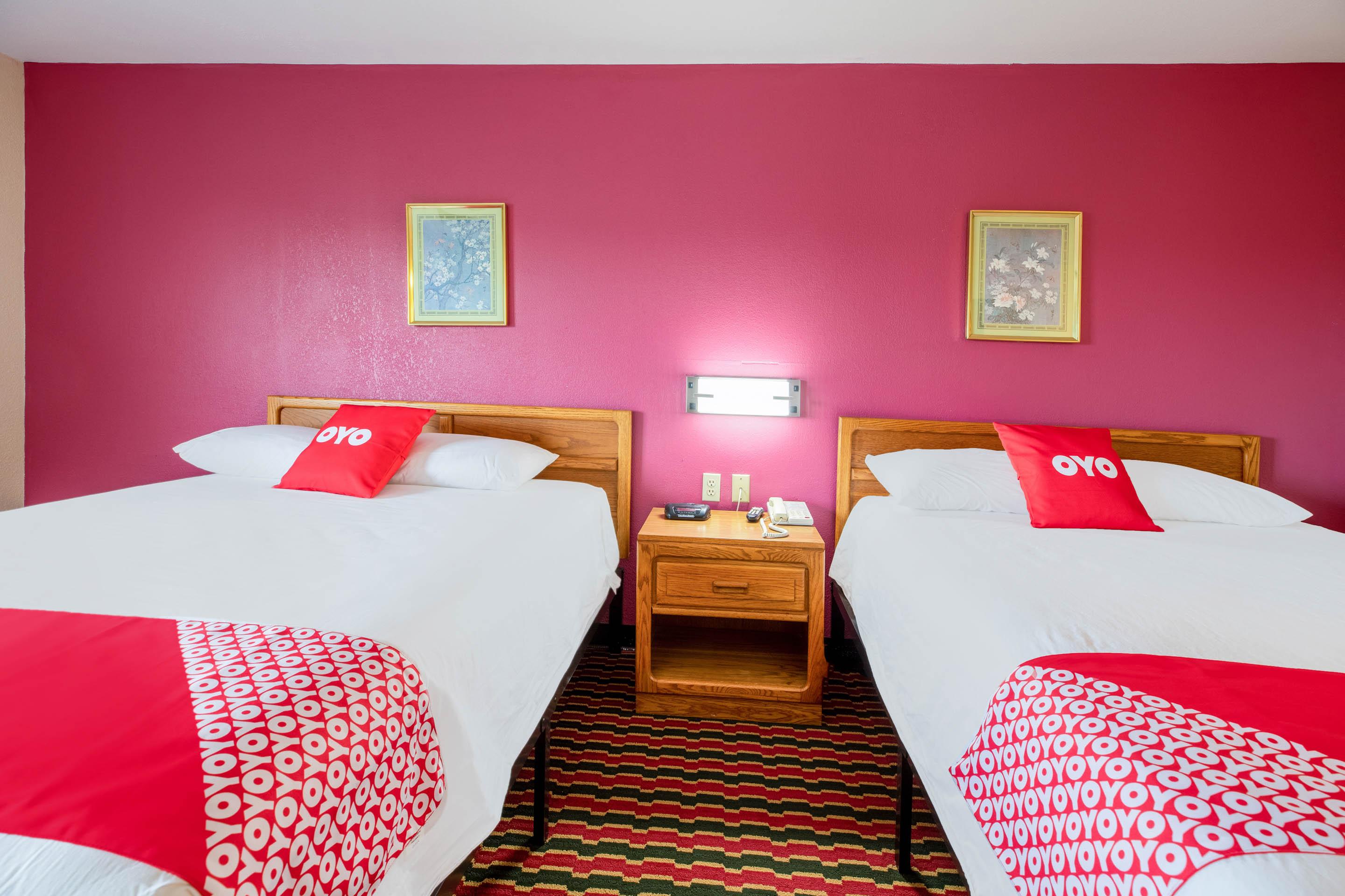 Oyo Hotel Chesaning Route 52 & Hwy 57 Exteriér fotografie