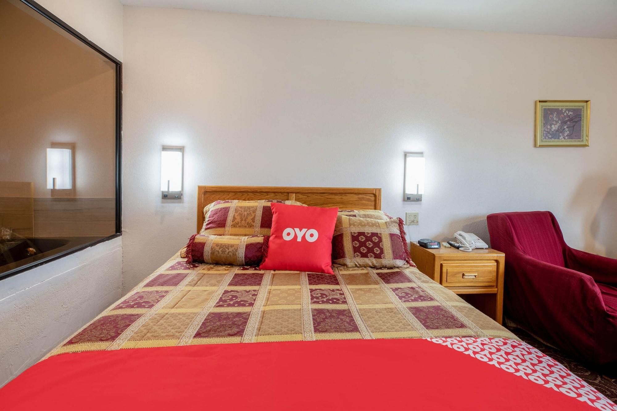 Oyo Hotel Chesaning Route 52 & Hwy 57 Exteriér fotografie
